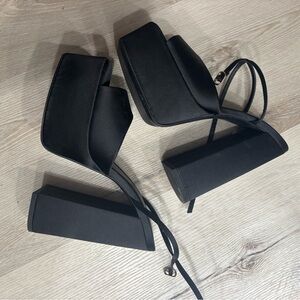 Black heels with platform